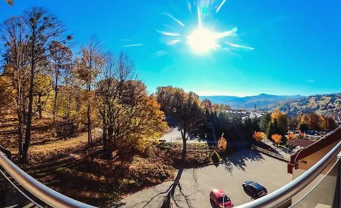 View Διαμέρισμα *